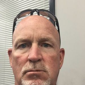 Meet your Posher, Larry